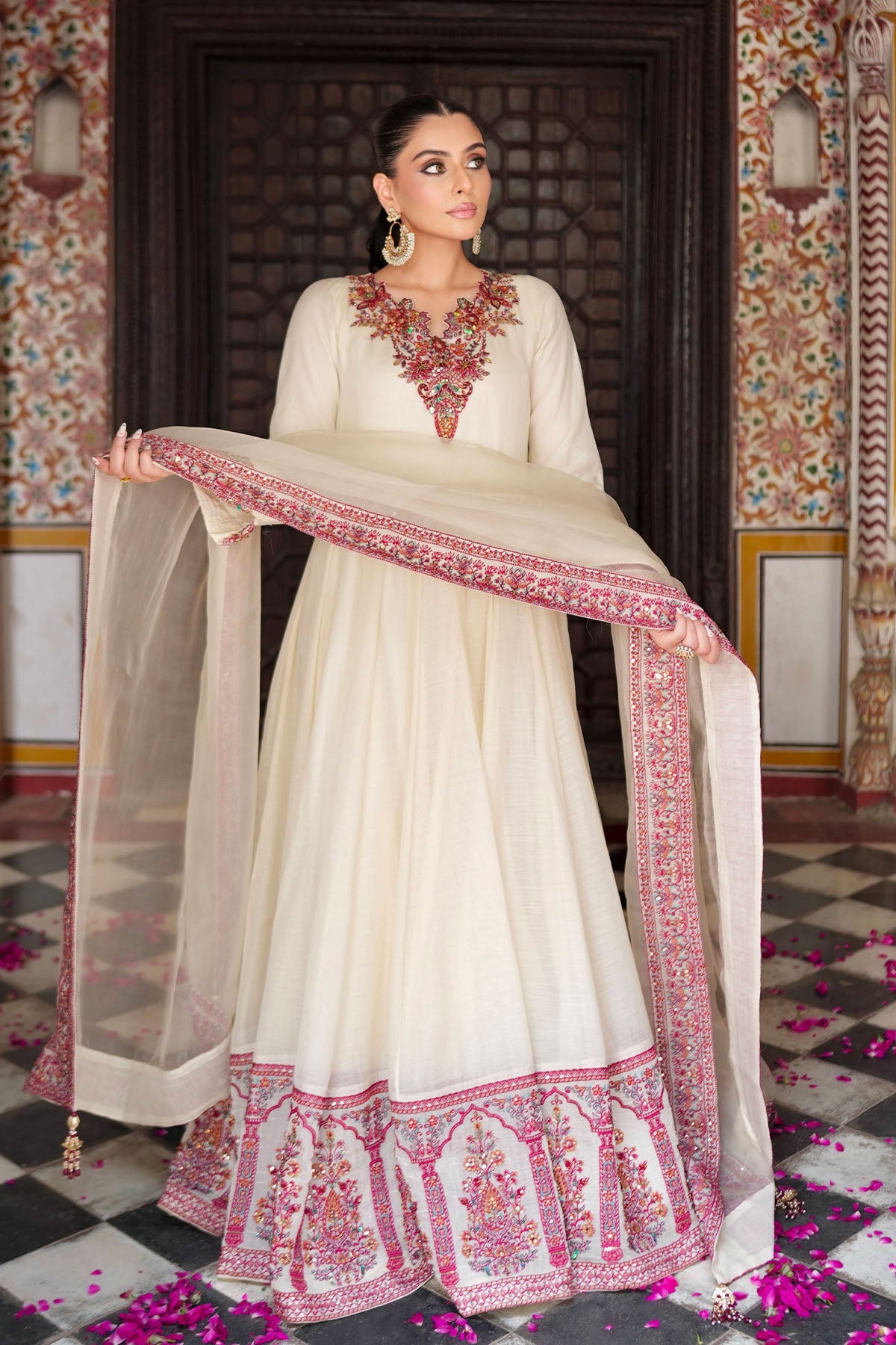 CHANDANI