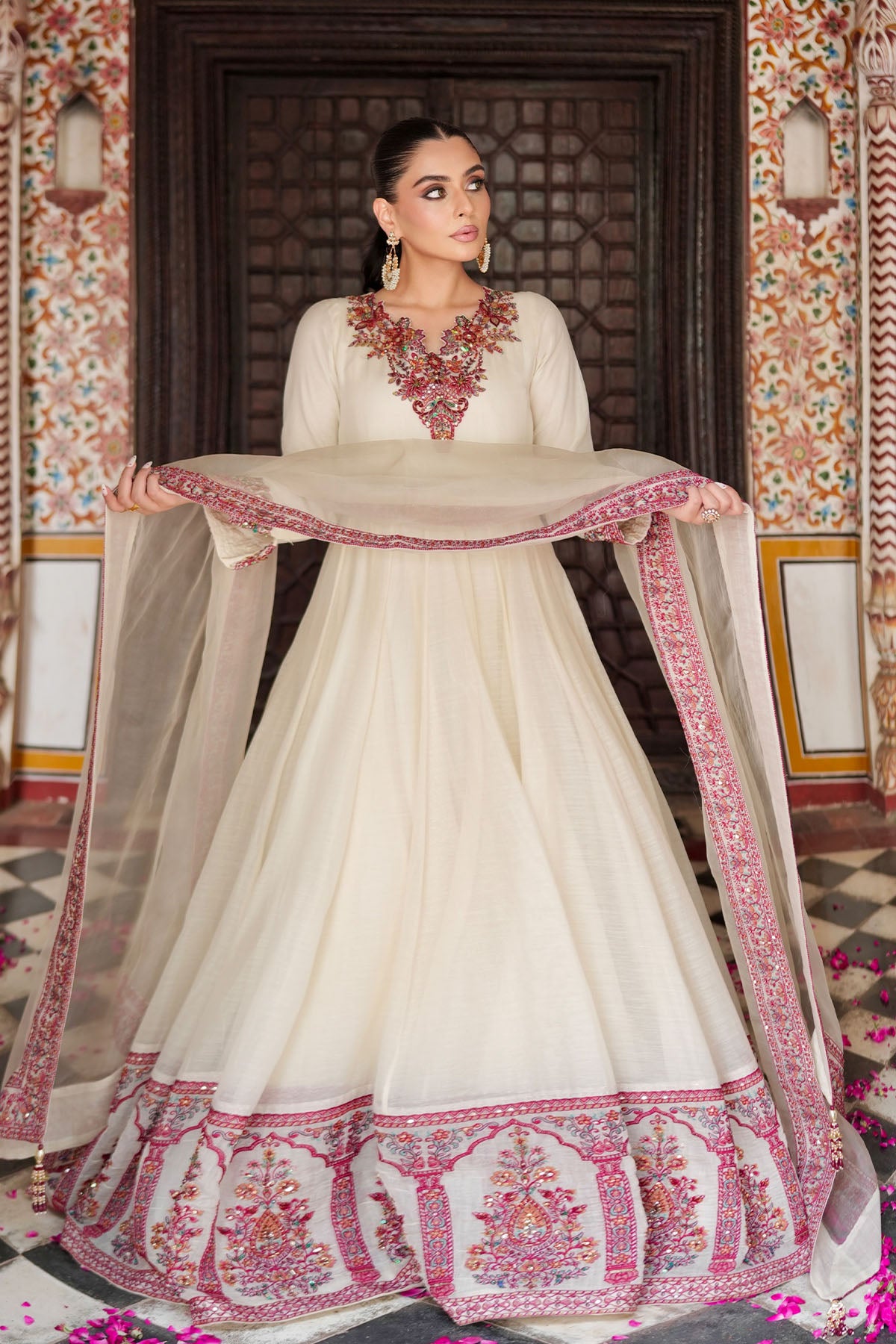 CHANDANI